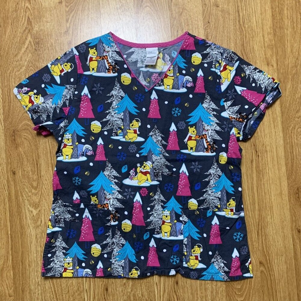 Disney Winnie The Pooh Tigger V-Neck Scrub Top Women's Medium Pockets